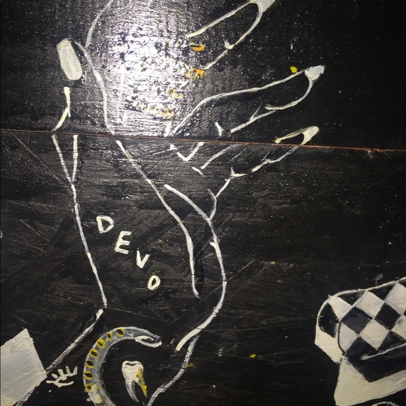 Meet your Posher, Sheila - Picture 2 of 2